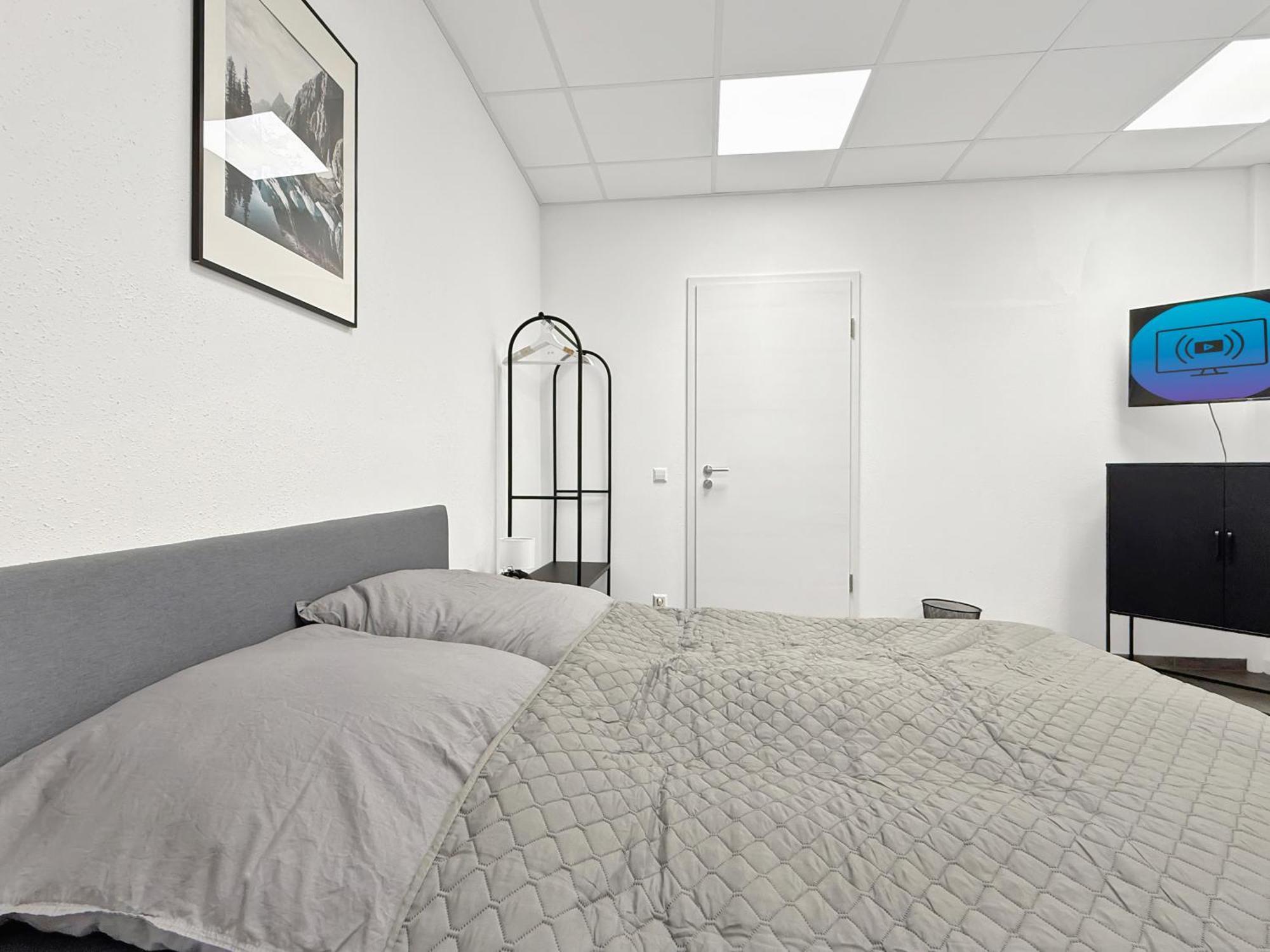 Group Friendly Comfort Central Stuttgart Apartment Екстер'єр фото