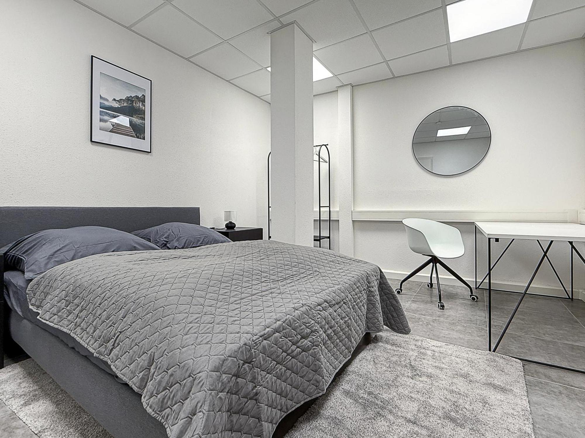 Group Friendly Comfort Central Stuttgart Apartment Екстер'єр фото