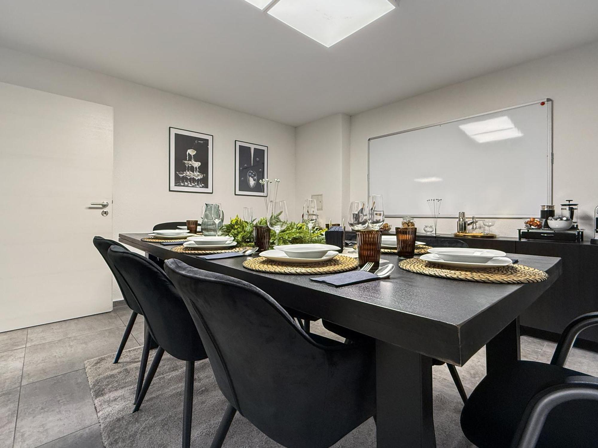 Group Friendly Comfort Central Stuttgart Apartment Екстер'єр фото